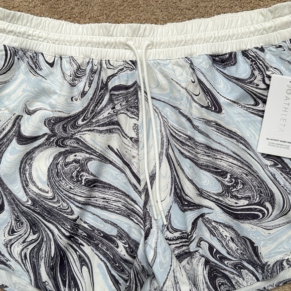 NWT Athleta All Activity 4" Marbled Print Athletic Shorts Size 1X - Picture 3 of 8